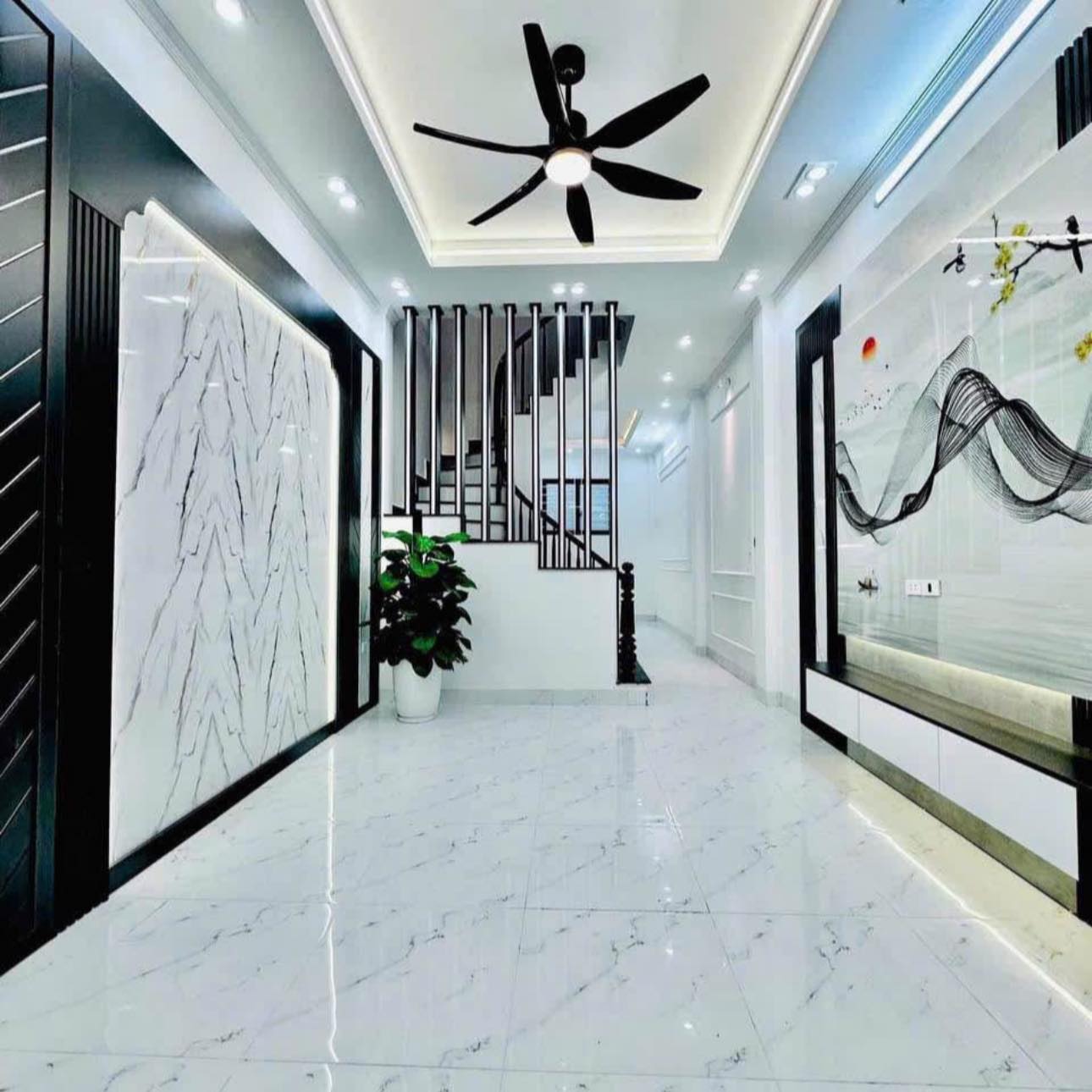 Bán Gấp Nhà mới Linh Đàm, đầy đủ tiện nghi, 30m2, hơn 6 tỷ